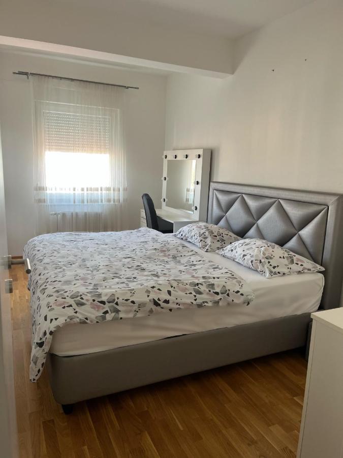 באניה לוקה Apartman Masa מראה חיצוני תמונה